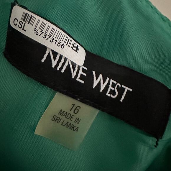 NINE WEST | Fit and Flare Dress Kelly Green with Belted Waist Size 16 Sleeveless - Picture 5 of 11